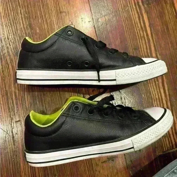 All Star Leather Converse size 4 - Picture 4 of 5